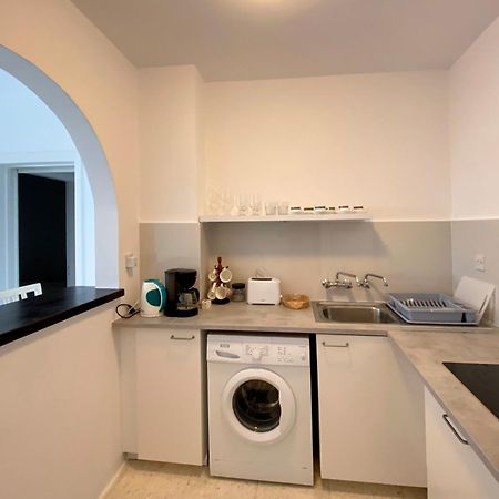 1St Class Location With Sea&Pool View Paphos ภายนอก รูปภาพ