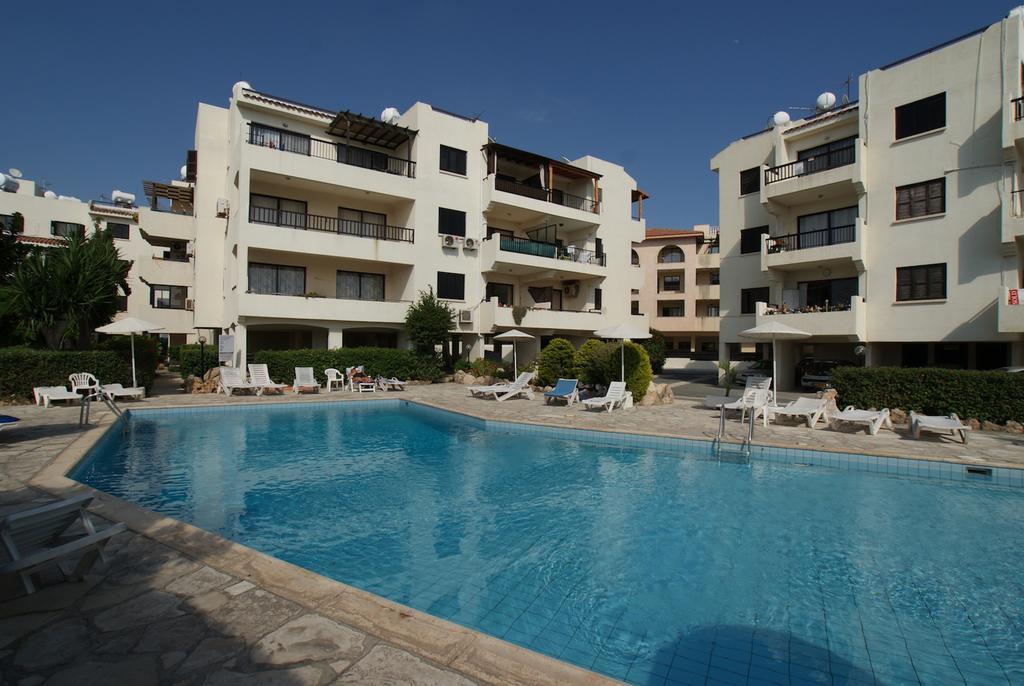 1St Class Location With Sea&Pool View Paphos ภายนอก รูปภาพ